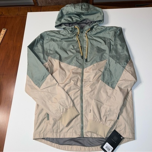 Layer 8 Men's Windbreaker Jacket Hooded Full Zip Green/Tan Size M $50 (K) - Picture 1 of 7
